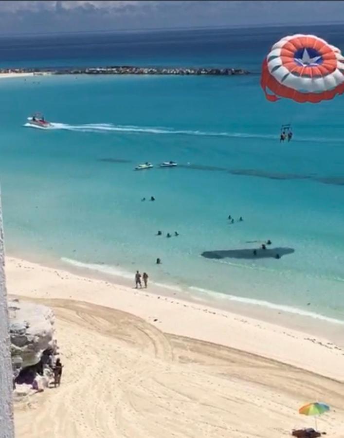 Studio Oceanfront Prime Location Cancun Luaran gambar